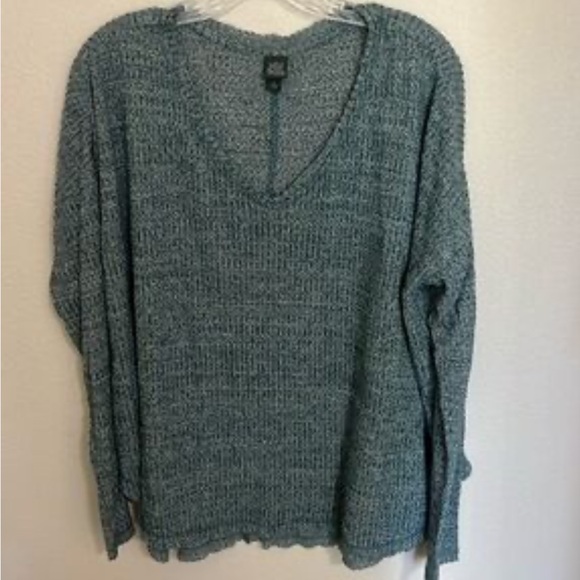 Wild fable long sleeve tops 2 - Picture 8 of 10